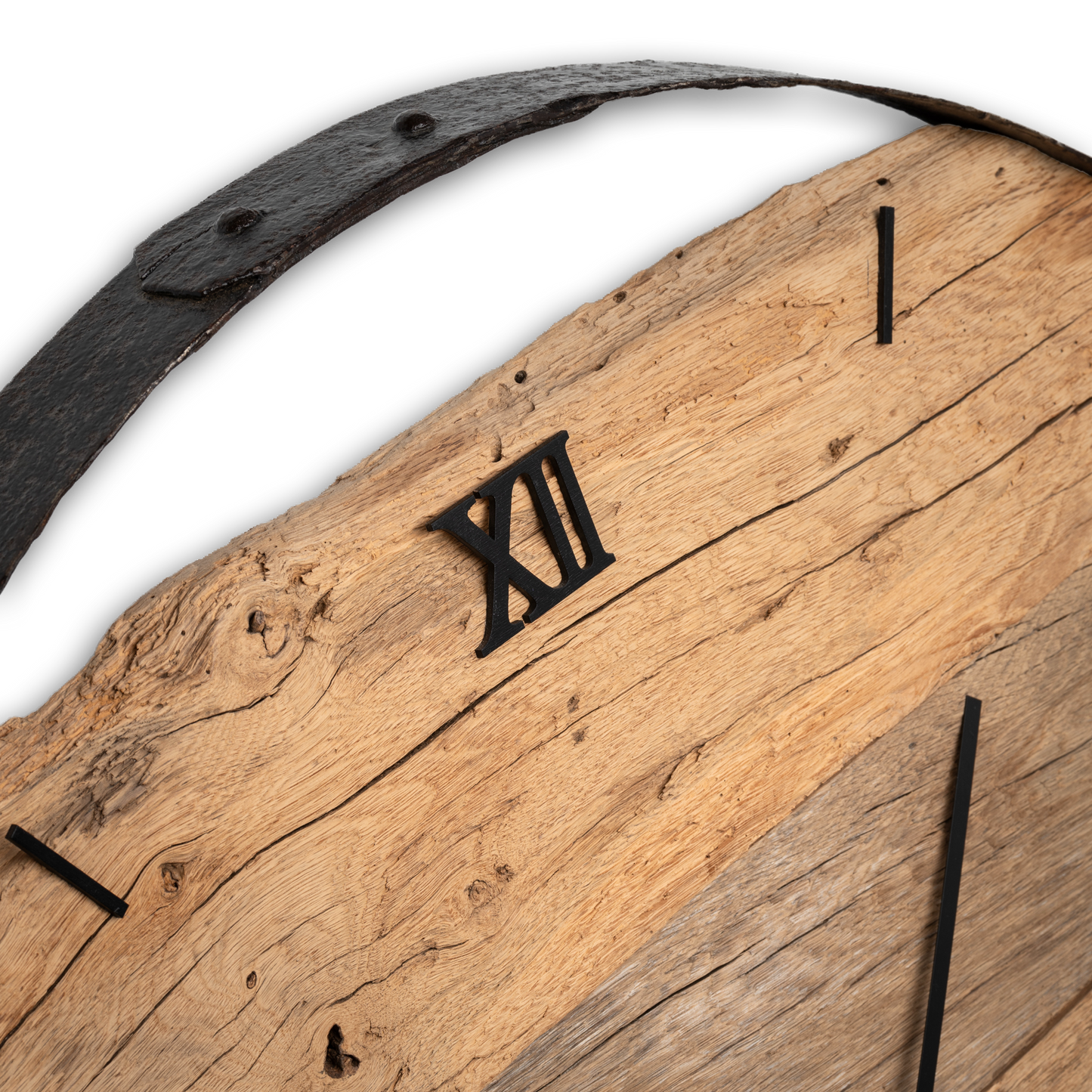 Wanduhr aus Altholz Fassring NO 369